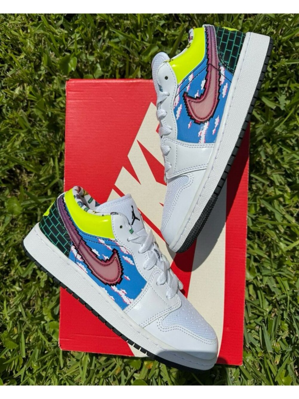 5Y | 6.5 WOMEN'S NIKE JORDAN 1 LOW WHITE / MULTICOLOR DM8969-114 SNEAKERS